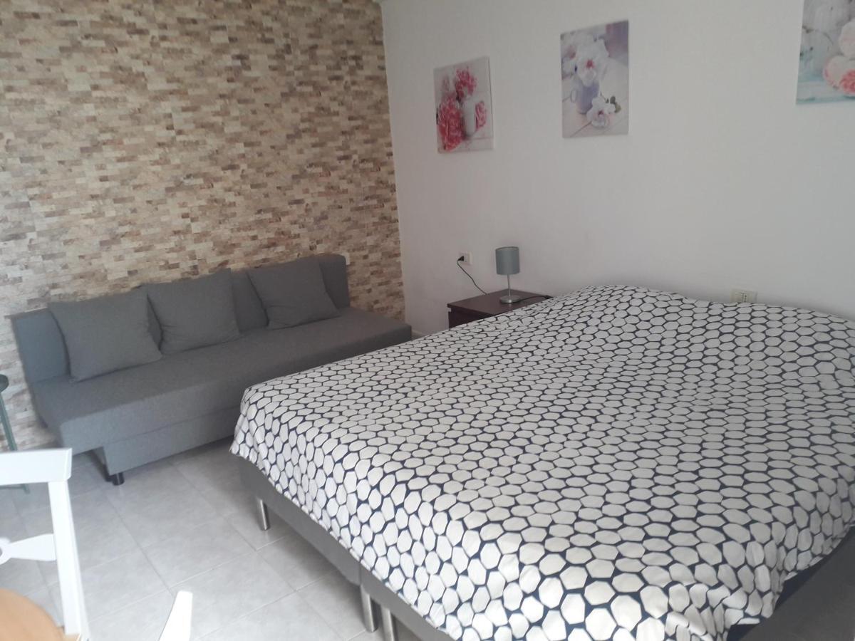 Edificio Gavota Lägenhet Los Cristianos  Exteriör bild
